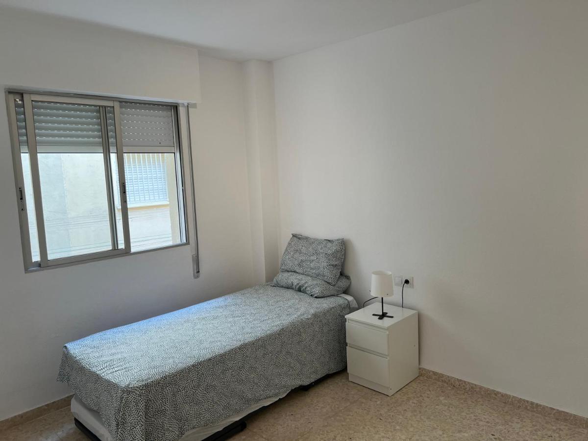 3-Bedroom + Crib - Perfect For The Family เอสเตโปนา ภายนอก รูปภาพ